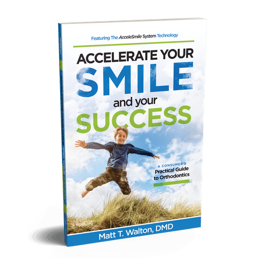 3d book cover of accelerate your smile